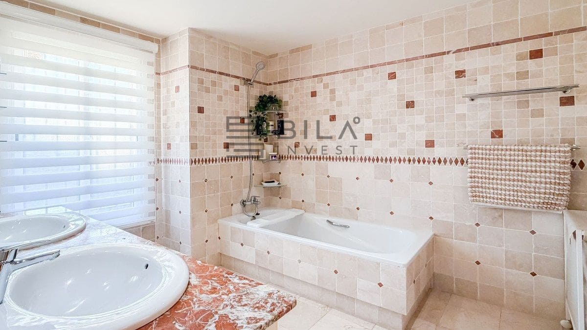 4 camera da letto Villa in vendita in Mijas Golf con piscina garage - 1.285.000 € (Rif: 9609759)