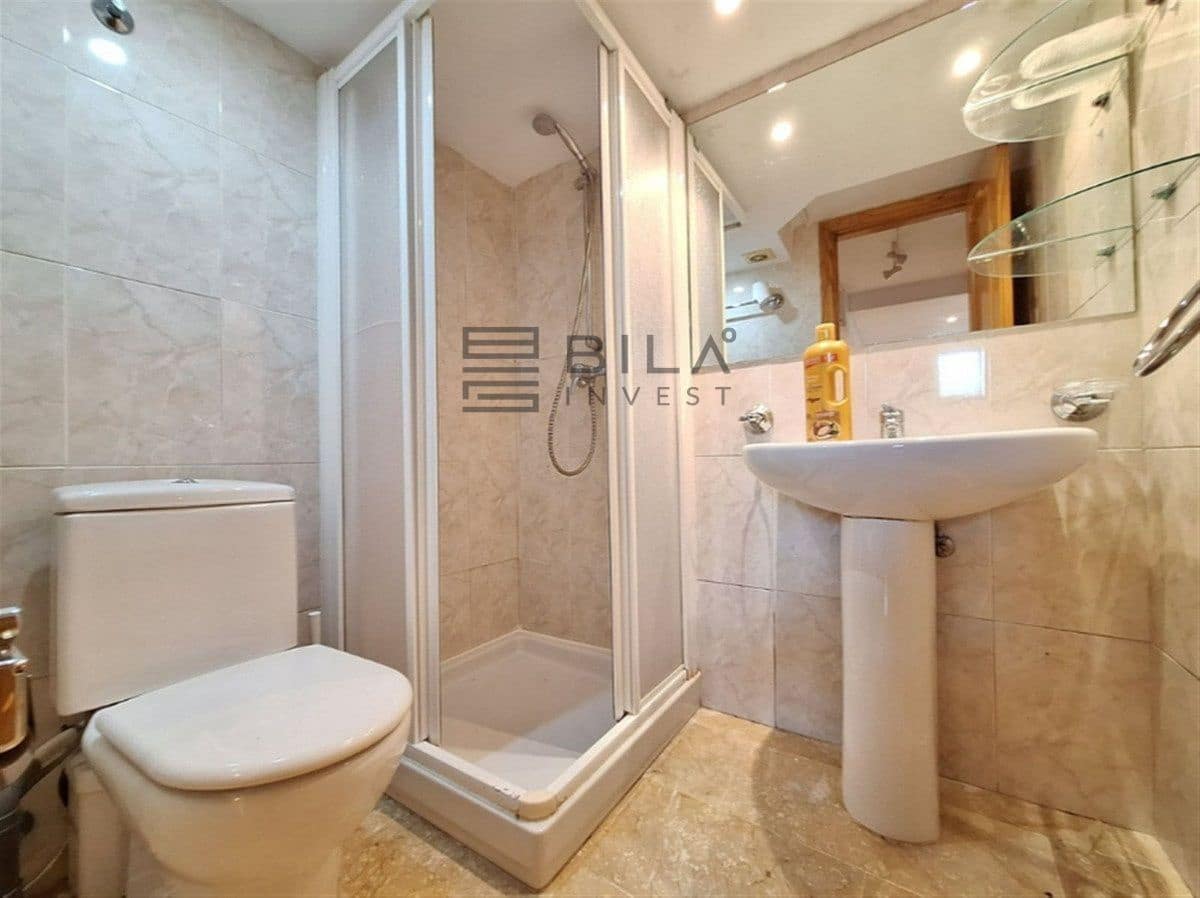 4 soverom Hus til salgs i Nueva Andalucia med svømmebasseng garasje - € 599 000 (Ref: 9609762)