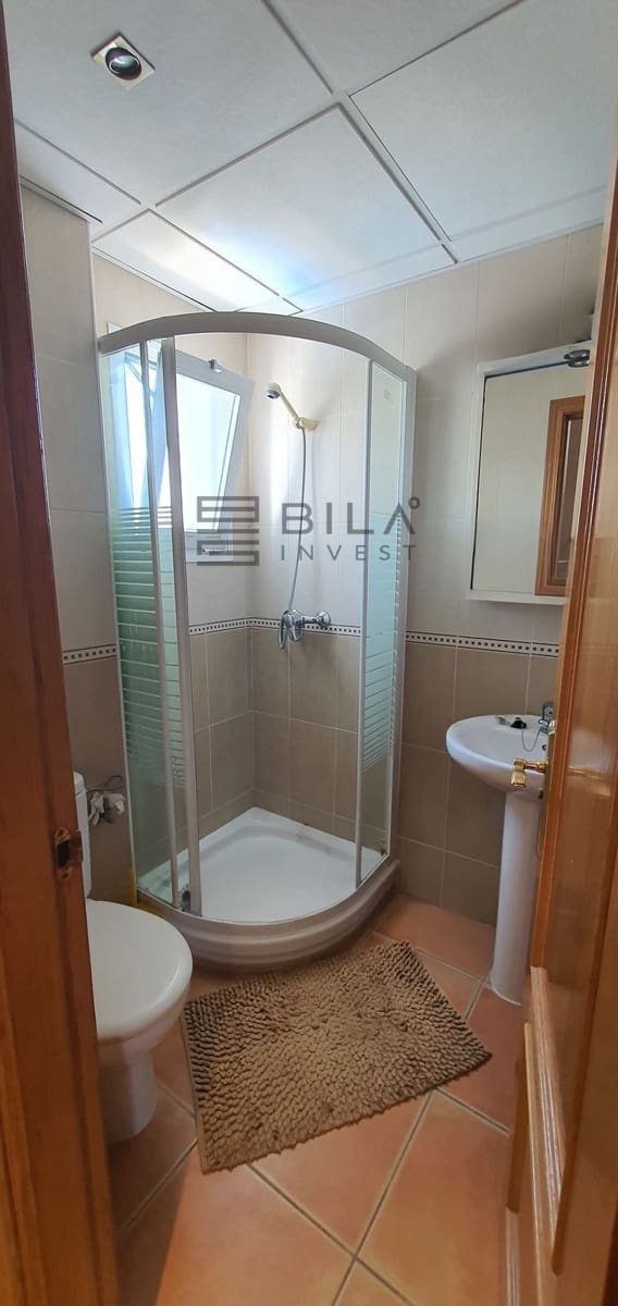 4 makuuhuone Omakotitalo myytävänä paikassa Fuengirola mukana uima-altaan 
autotalli - 530 000 € (Ref: 9609763)