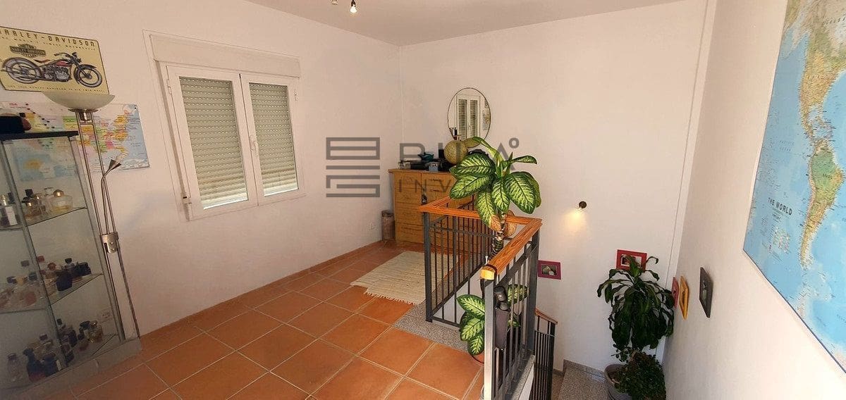 4 makuuhuone Omakotitalo myytävänä paikassa Fuengirola mukana uima-altaan 
autotalli - 530 000 € (Ref: 9609763)