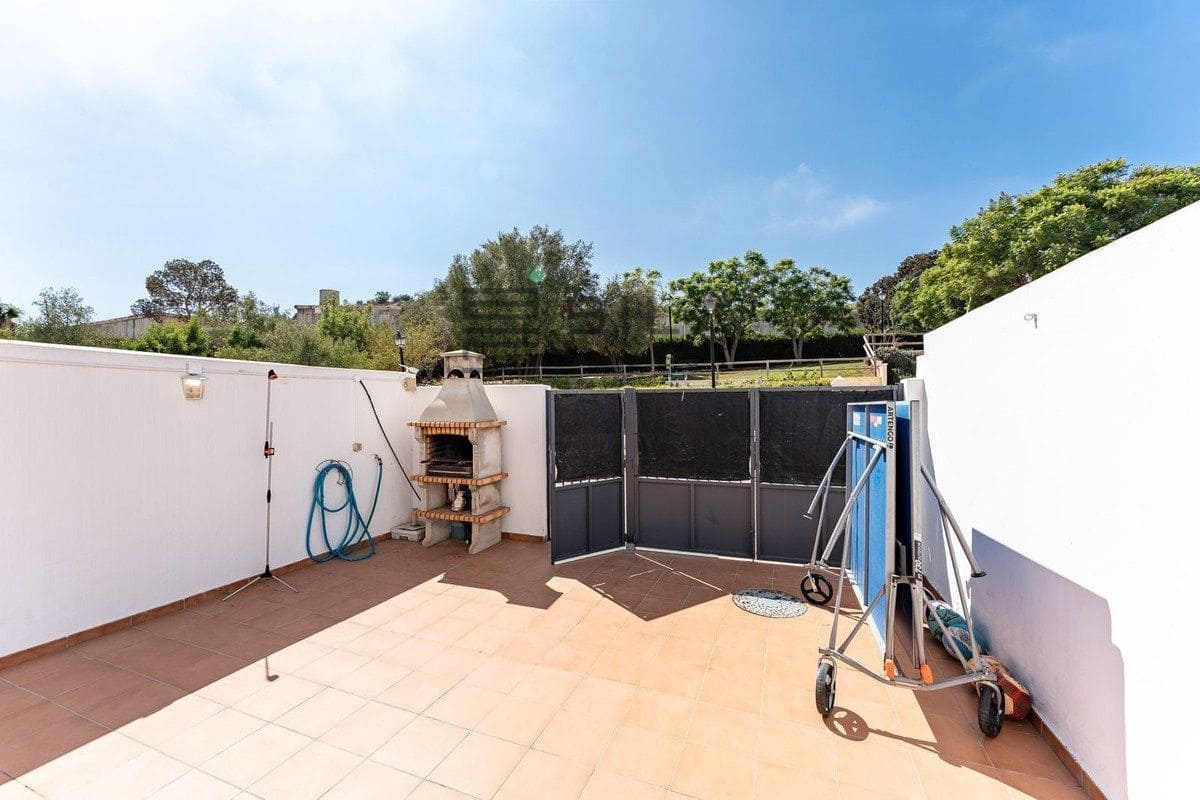 4 sypialnia Dom na sprzedaż w Fuengirola - 455 000 € (Ref: 9609764)