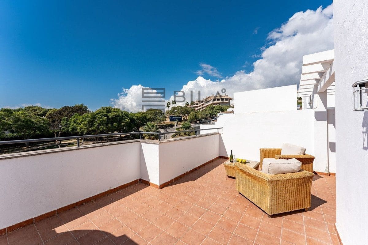 4 sypialnia Dom na sprzedaż w Fuengirola - 455 000 € (Ref: 9609764)