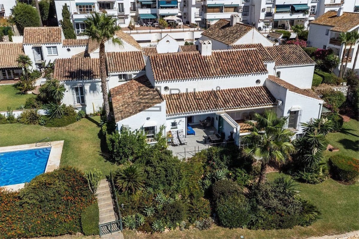 2 chambre Maison de Ville à vendre à Mijas Golf avec piscine - 449 000 € (Ref: 9609765)