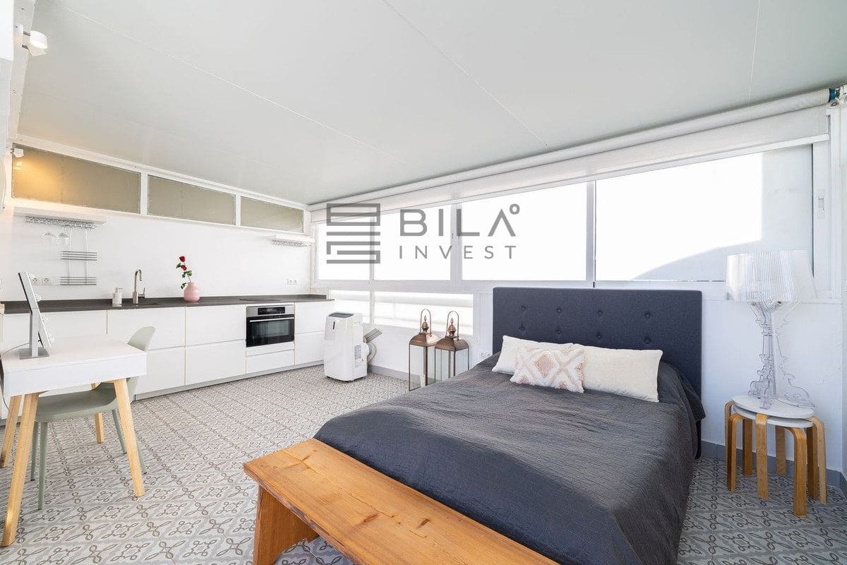 3 makuuhuone Omakotitalo myytävänä paikassa Fuengirola mukana uima-altaan 
autotalli - 590 000 € (Ref: 9609768)