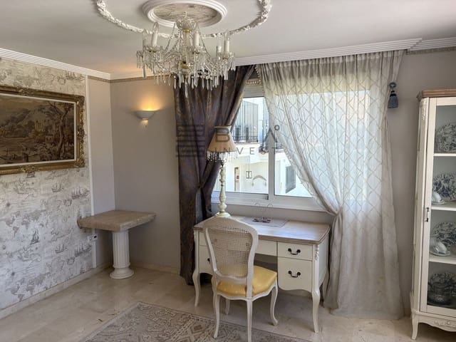 3 chambre Maison de Ville à vendre à Riviera del Sol, Mijas avec piscine - 549 000 € (Ref: 9609769)