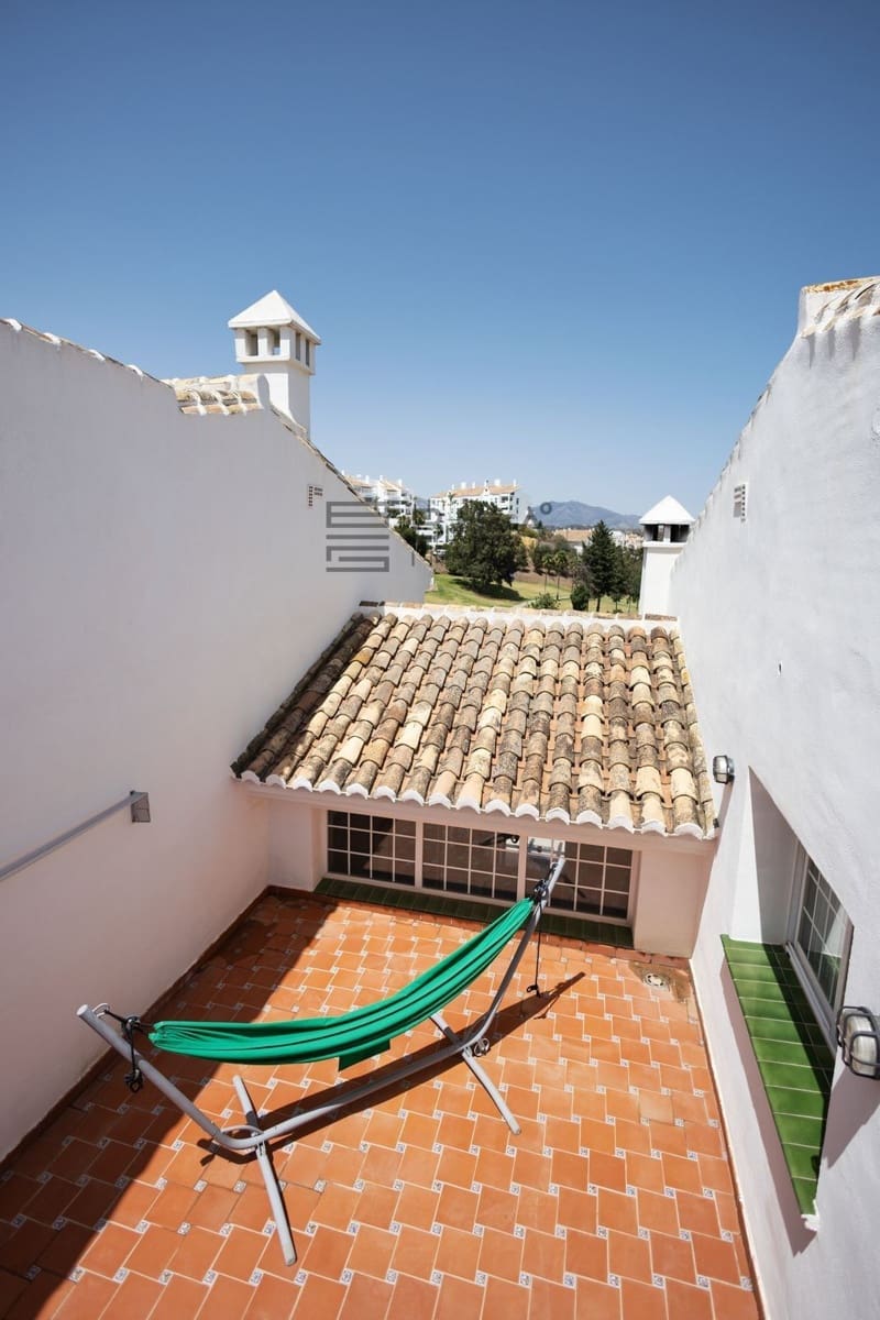 4 chambre Maison de Ville à vendre à Riviera del Sol avec piscine garage - 675 000 € (Ref: 9609770)