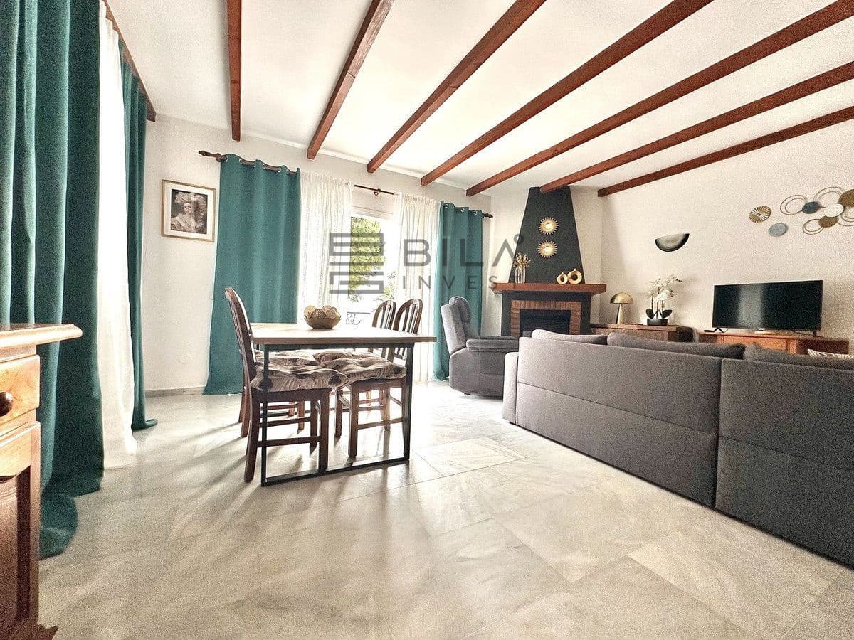 4 chambre Maison de Ville à vendre à Calahonda avec piscine garage - 495 000 € (Ref: 9609771)