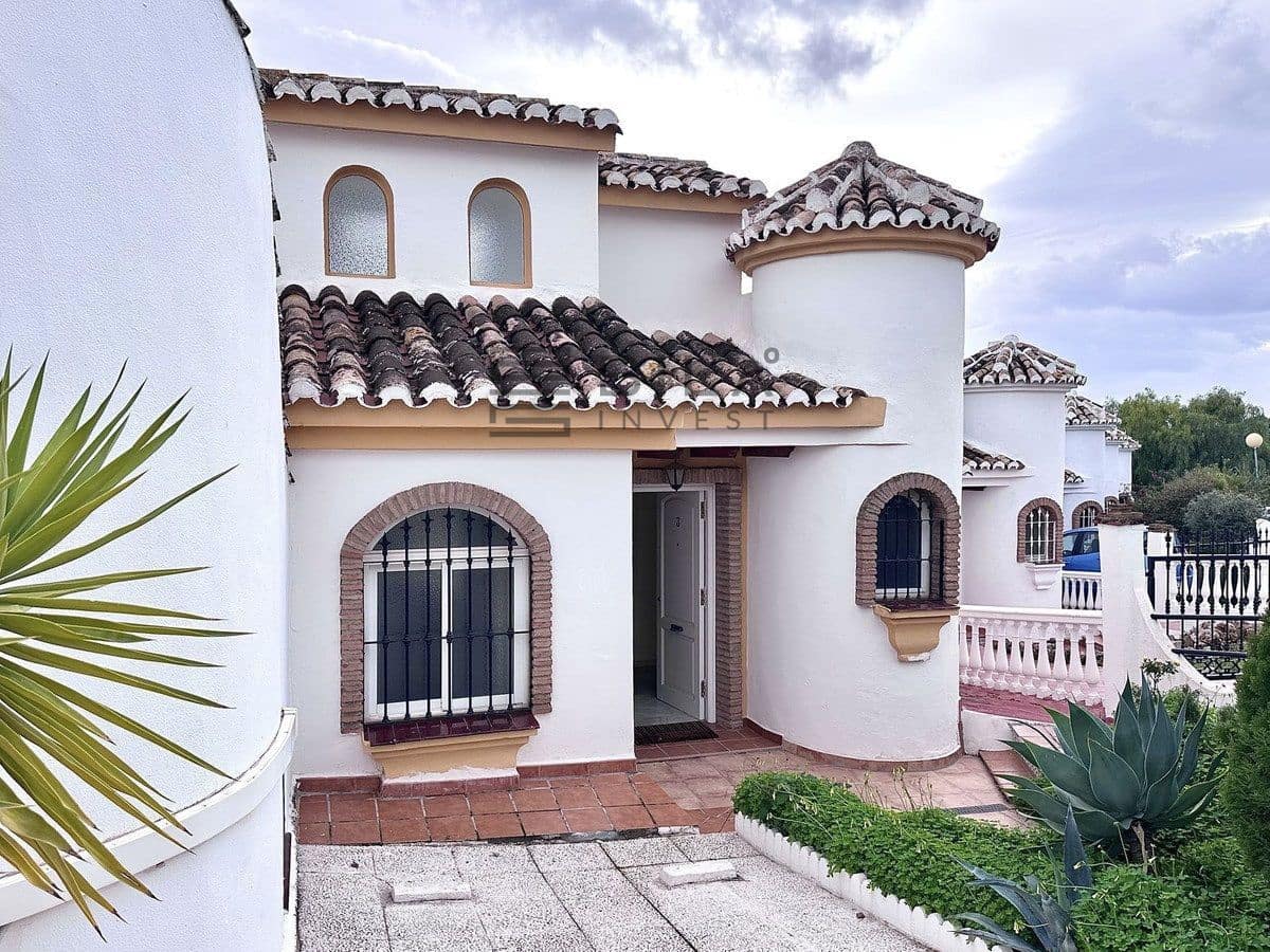 4 chambre Maison de Ville à vendre à Calahonda avec piscine garage - 495 000 € (Ref: 9609771)