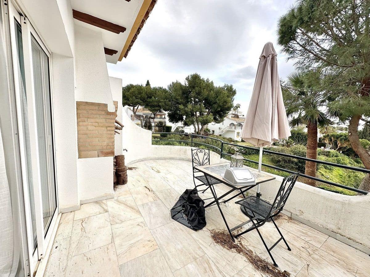 4 chambre Maison de Ville à vendre à Calahonda avec piscine garage - 495 000 € (Ref: 9609771)