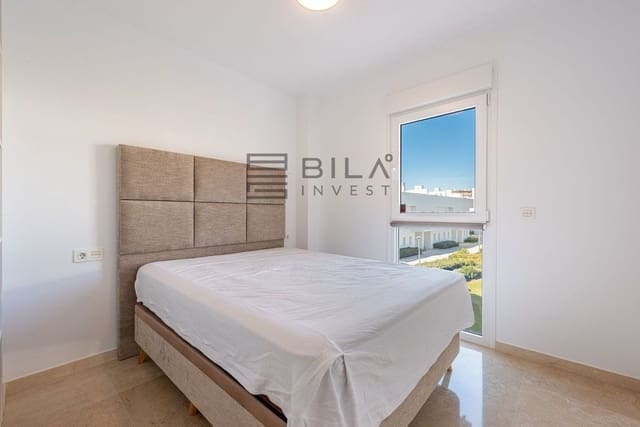 3 sypialnia Dom na sprzedaż w Calahonda, Mijas z basenem garażem - 729 000 € (Ref: 9609772)