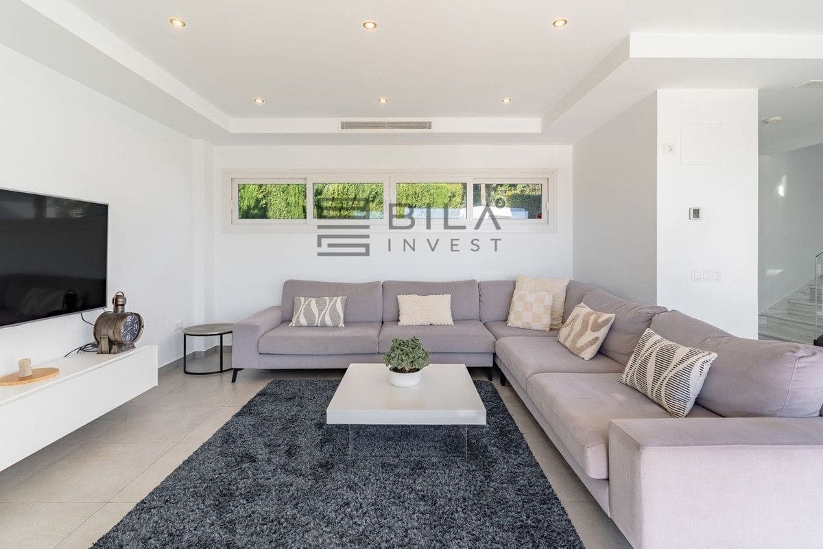 5 soveværelse Villa til salg i Fuengirola med swimmingpool garage - € 1.480.000 (Ref: 9609774)