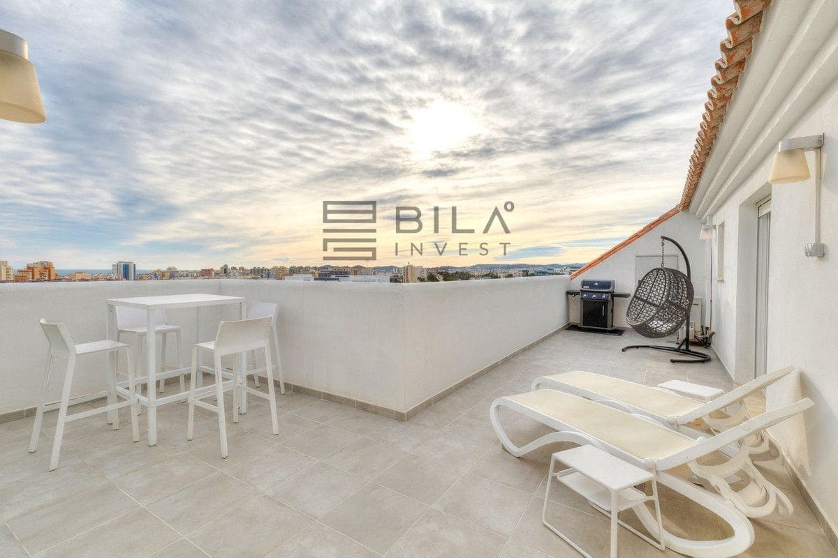 3 sovrum Takvåning till salu i Fuengirola med pool - 595 000 € (Ref: 9609782)