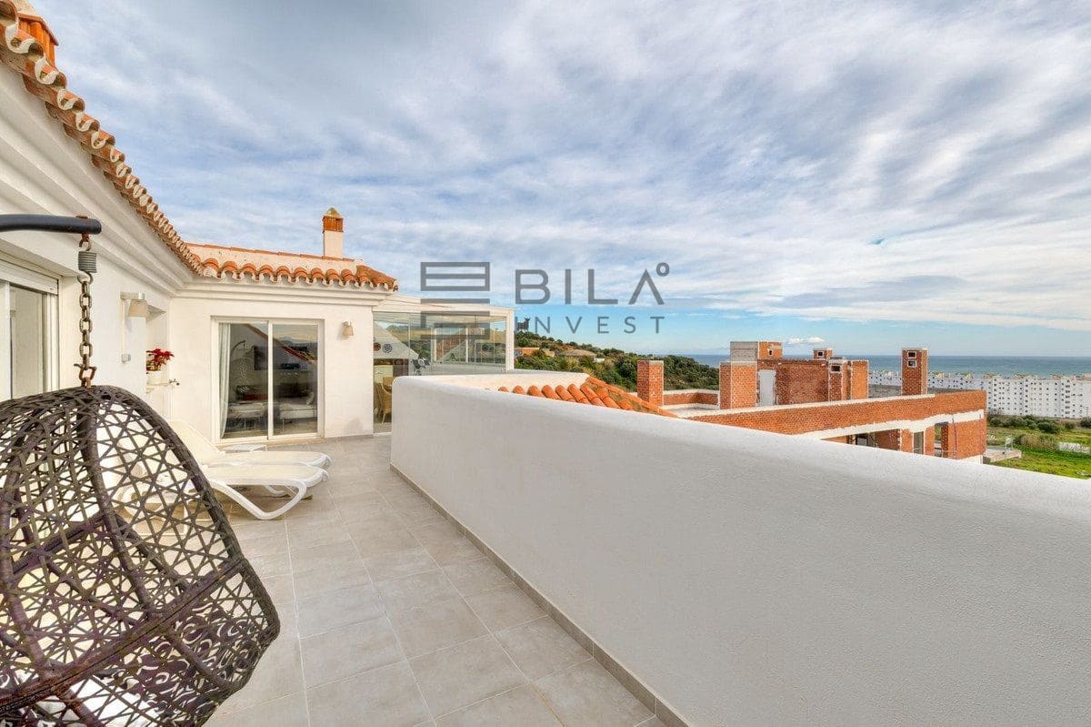 3 sovrum Takvåning till salu i Fuengirola med pool - 595 000 € (Ref: 9609782)