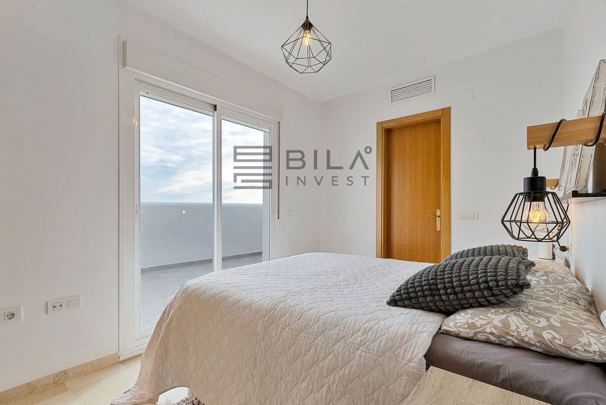 3 sovrum Takvåning till salu i Fuengirola med pool - 595 000 € (Ref: 9609782)