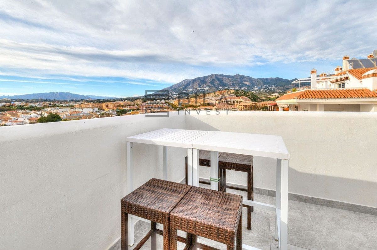 3 sovrum Takvåning till salu i Fuengirola med pool - 595 000 € (Ref: 9609782)