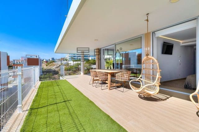 3 bedroom Flat for sale in El Higuerón, Fuengirola with pool garage - € 759,000 (Ref: 9609785)