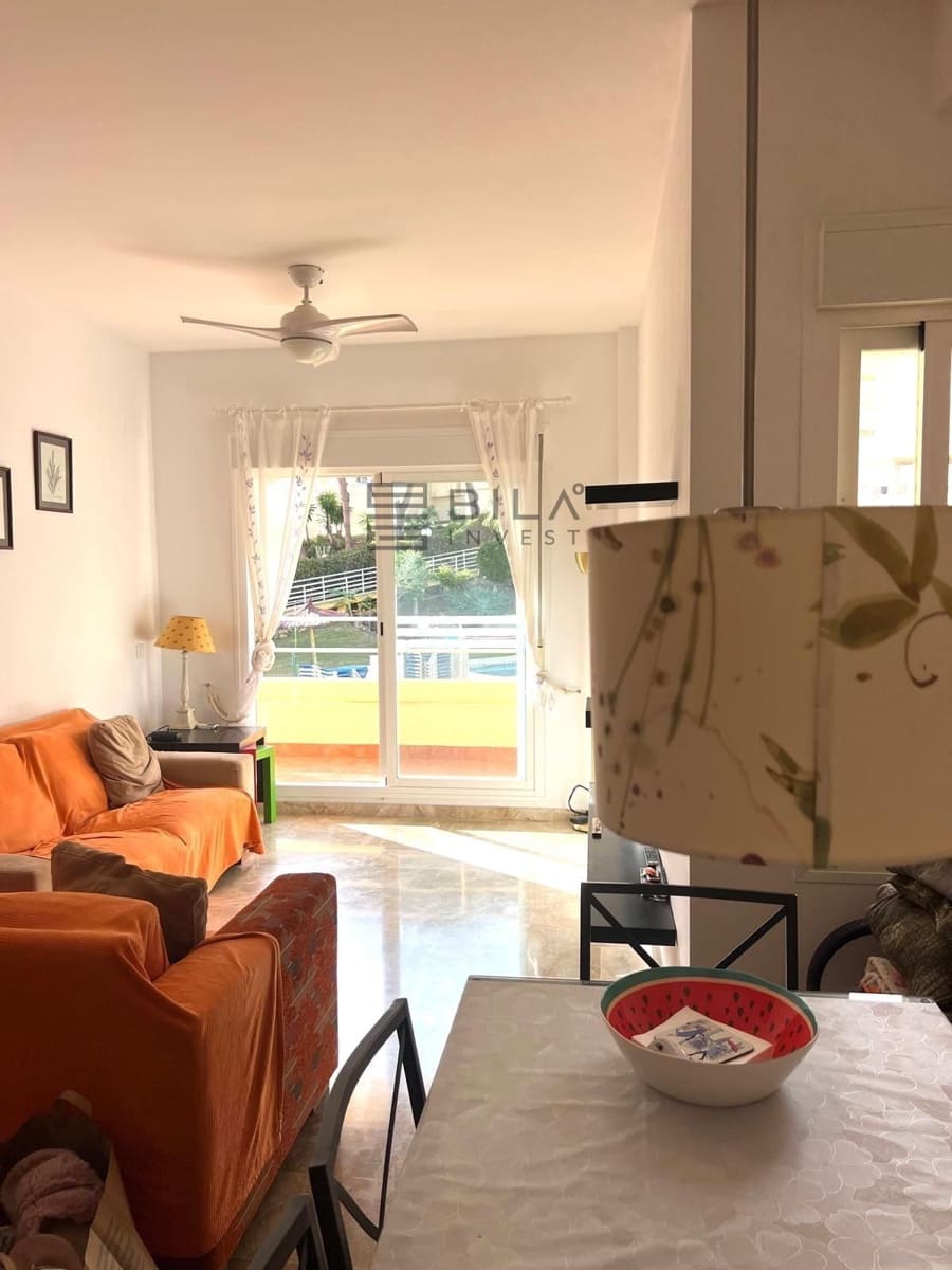 2 slaapkamer Flat te koop in Riviera del Sol met zwembad garage - € 265.000 (Ref: 9609791)