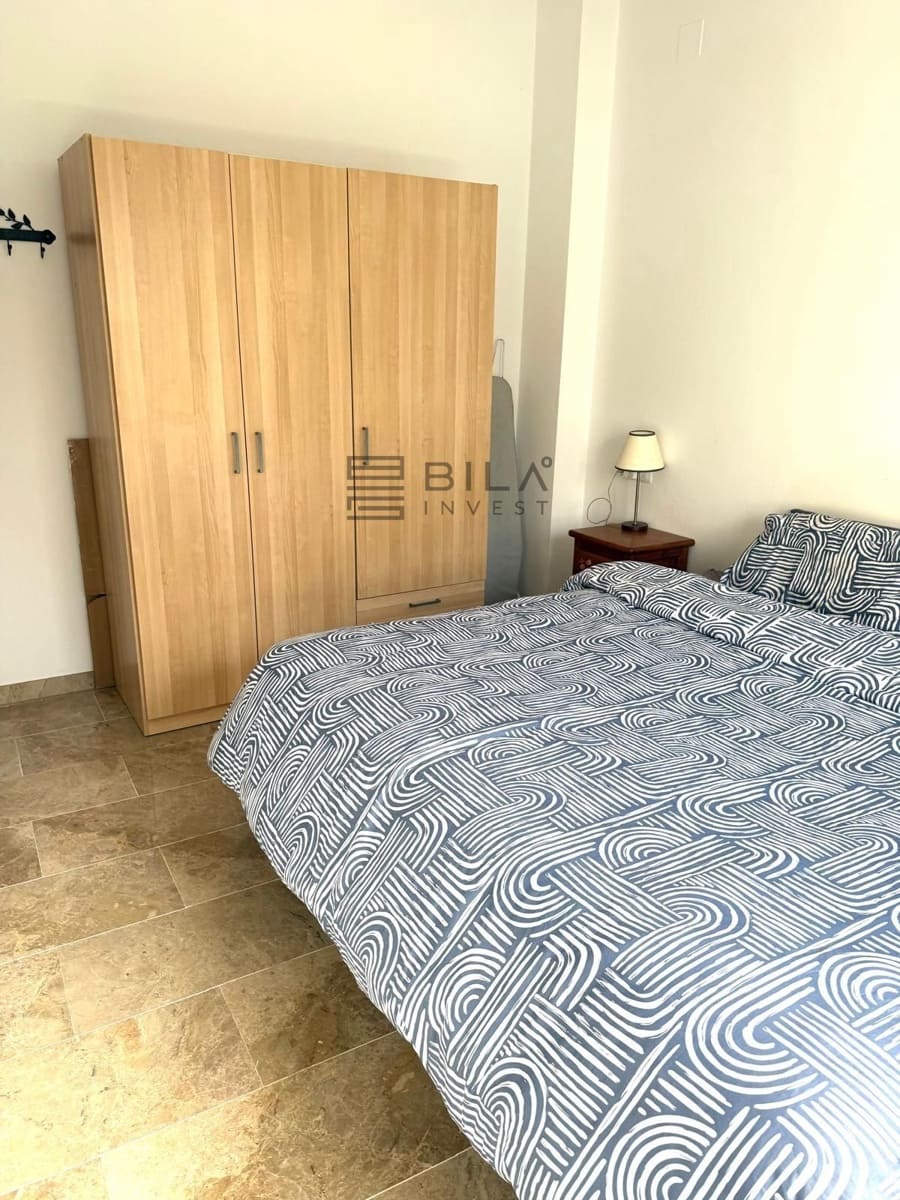 2 slaapkamer Flat te koop in Riviera del Sol met zwembad garage - € 265.000 (Ref: 9609791)