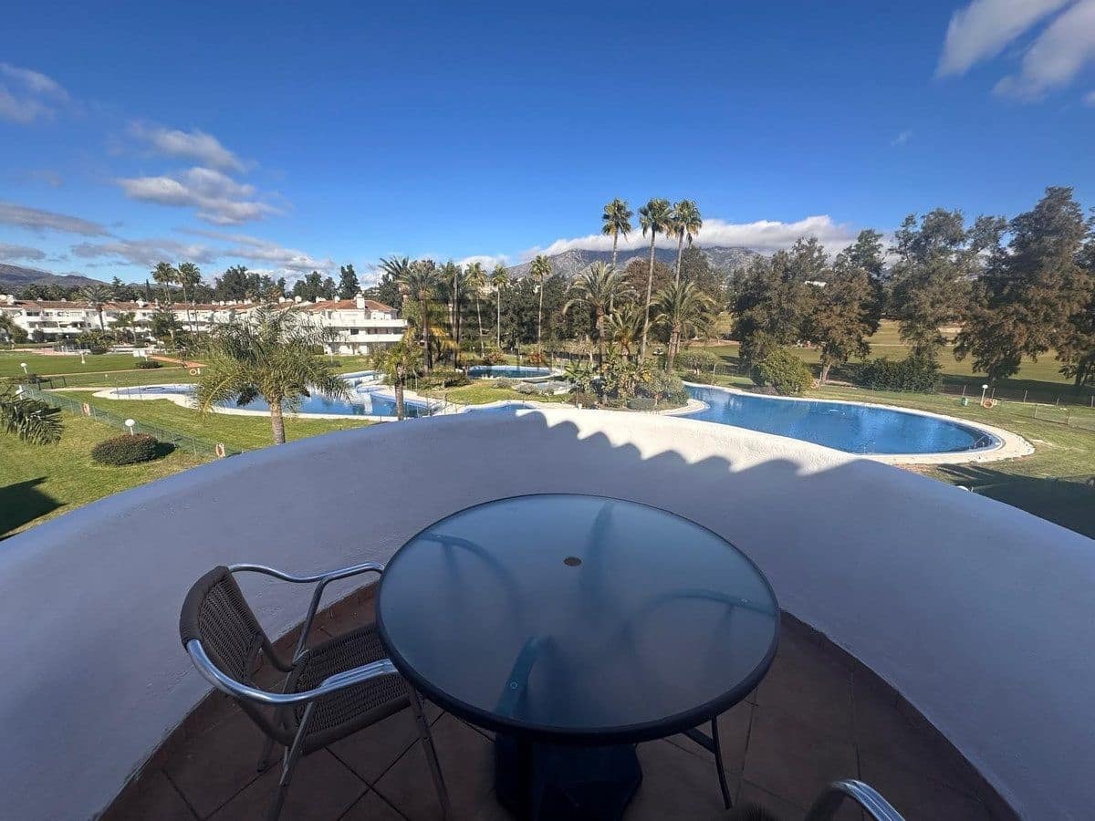 2 sypialnia Penthouse na sprzedaż w Mijas Golf z basenem - 295 000 € (Ref: 9609792)