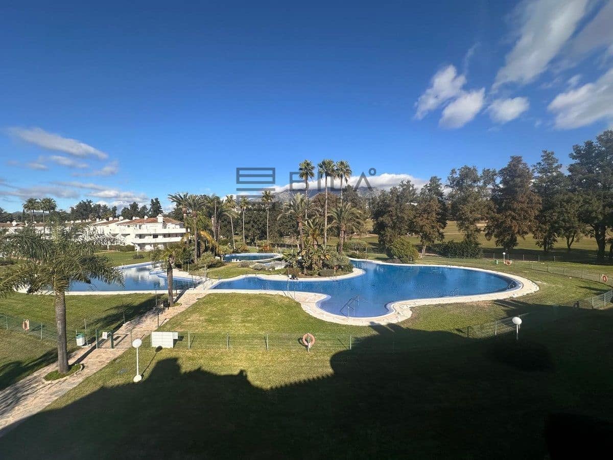 2 sypialnia Penthouse na sprzedaż w Mijas Golf z basenem - 295 000 € (Ref: 9609792)