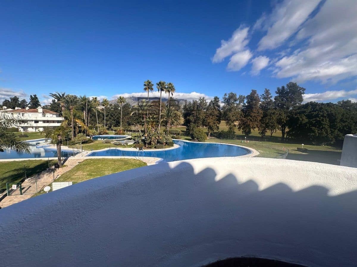 2 sypialnia Penthouse na sprzedaż w Mijas Golf z basenem - 295 000 € (Ref: 9609792)