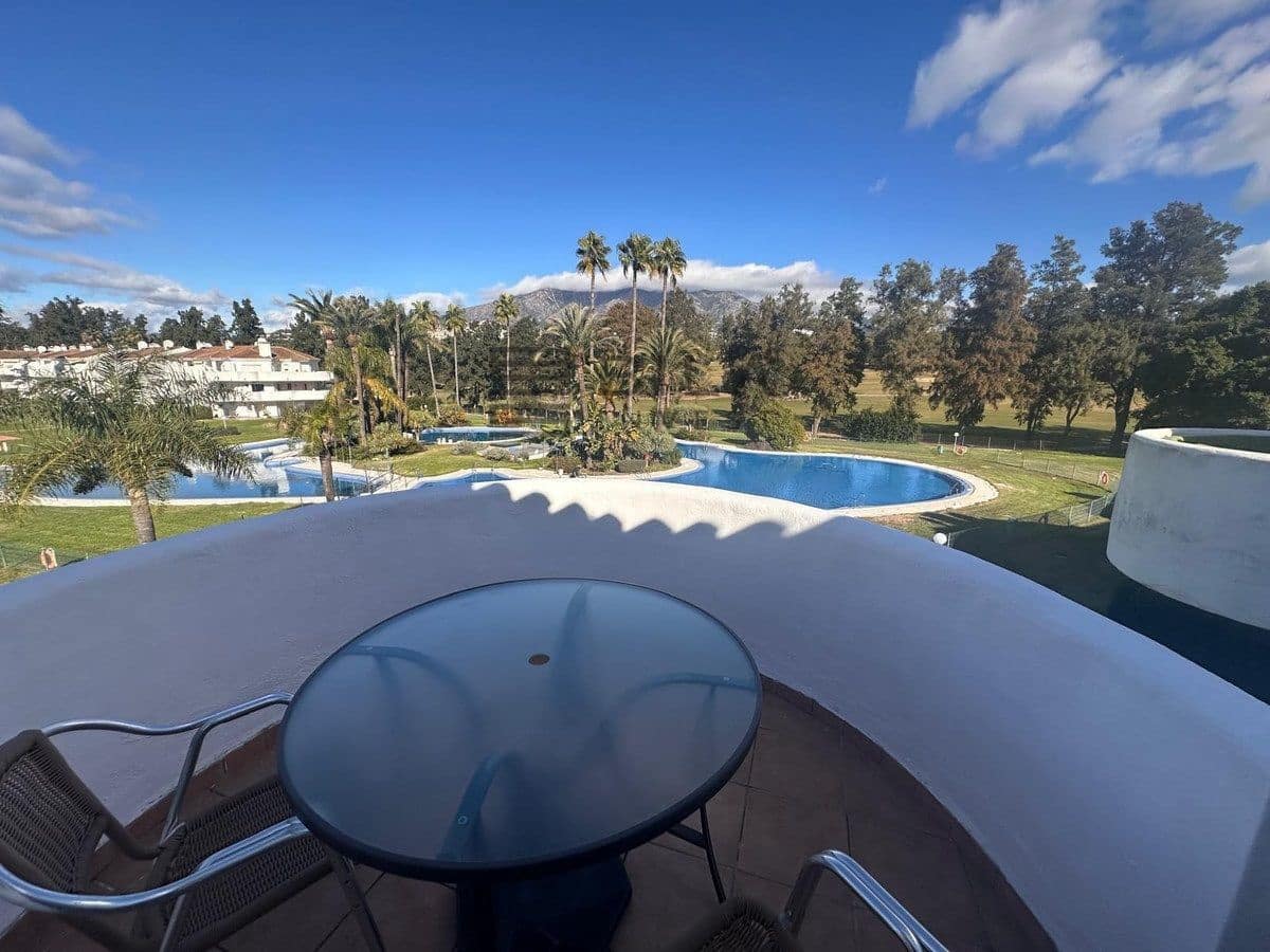 2 sypialnia Penthouse na sprzedaż w Mijas Golf z basenem - 295 000 € (Ref: 9609792)
