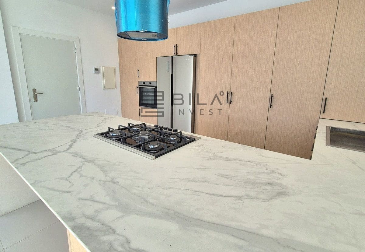 3 sovrum Villa till salu i Cerro del Aguila med pool garage - 1 089 000 € (Ref: 9609795)