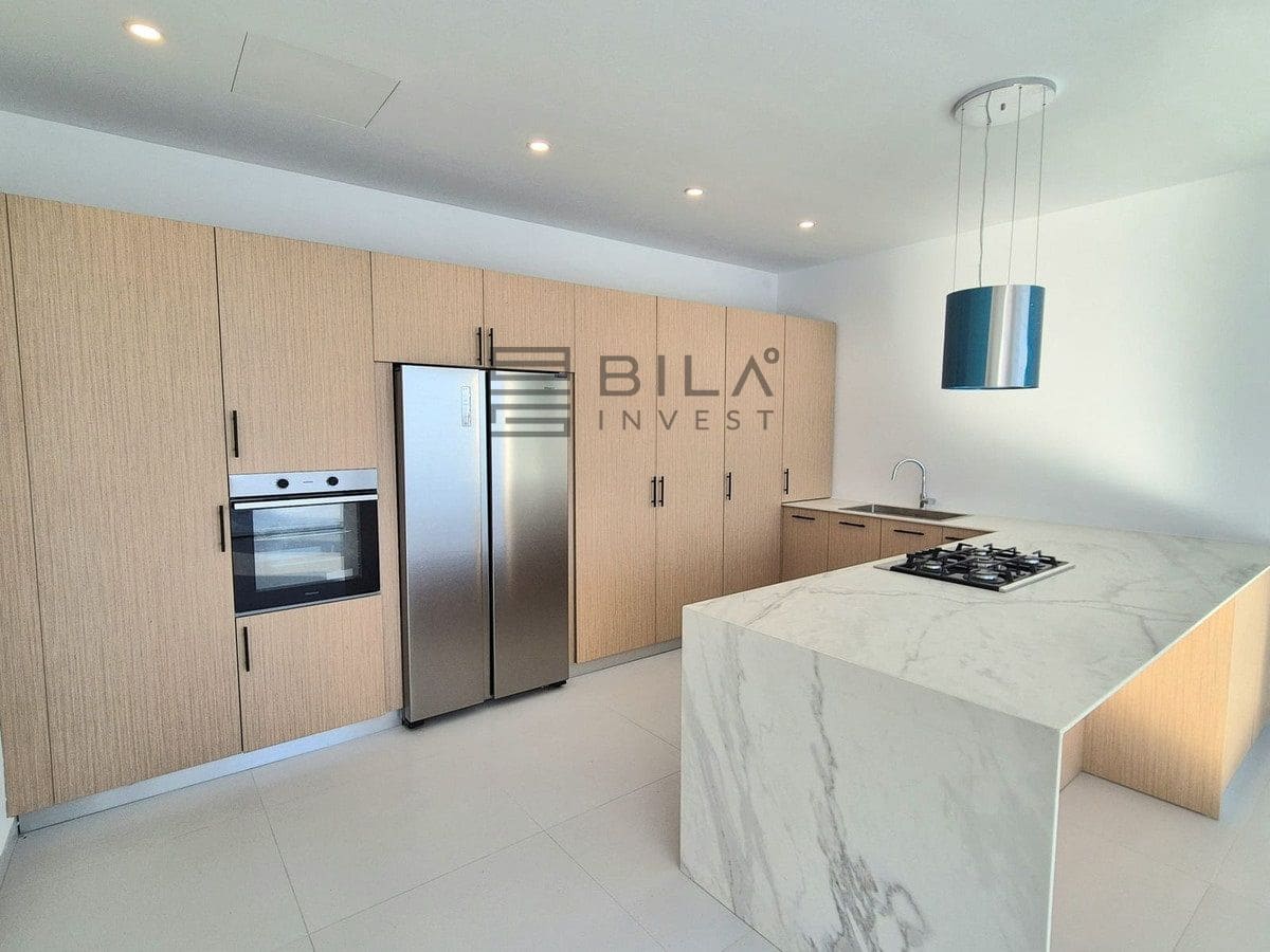 3 sovrum Villa till salu i Cerro del Aguila med pool garage - 1 089 000 € (Ref: 9609795)