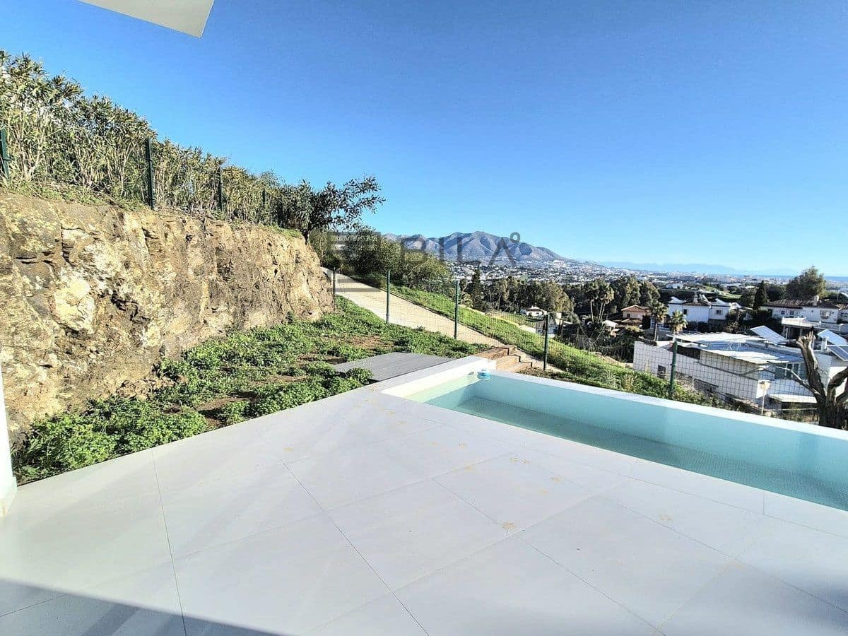 3 sovrum Villa till salu i Cerro del Aguila med pool garage - 1 089 000 € (Ref: 9609795)