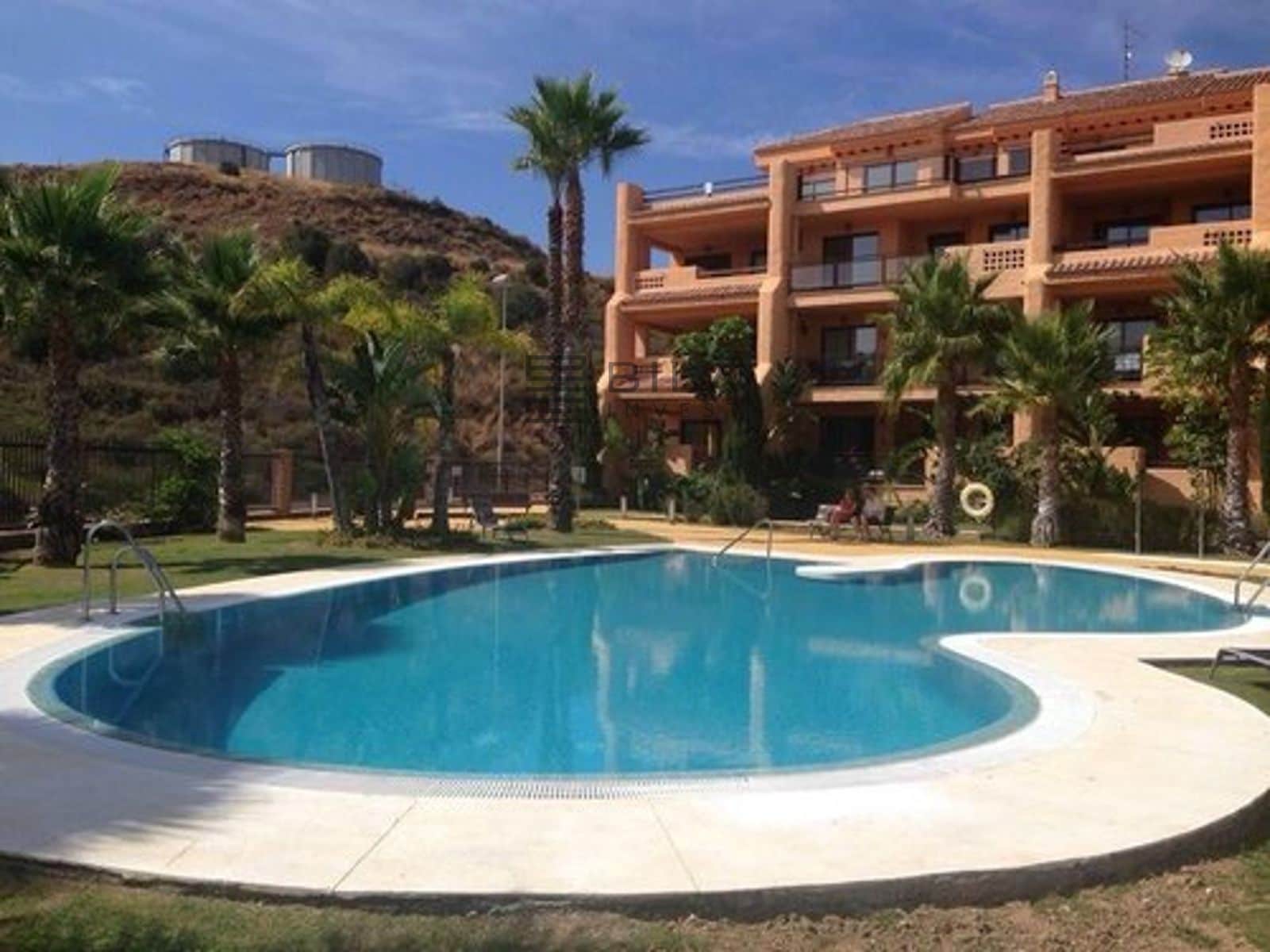 2 soverom Leilighet til salgs i La Cala de Mijas med svømmebasseng garasje - € 285 000 (Ref: 9609796)
