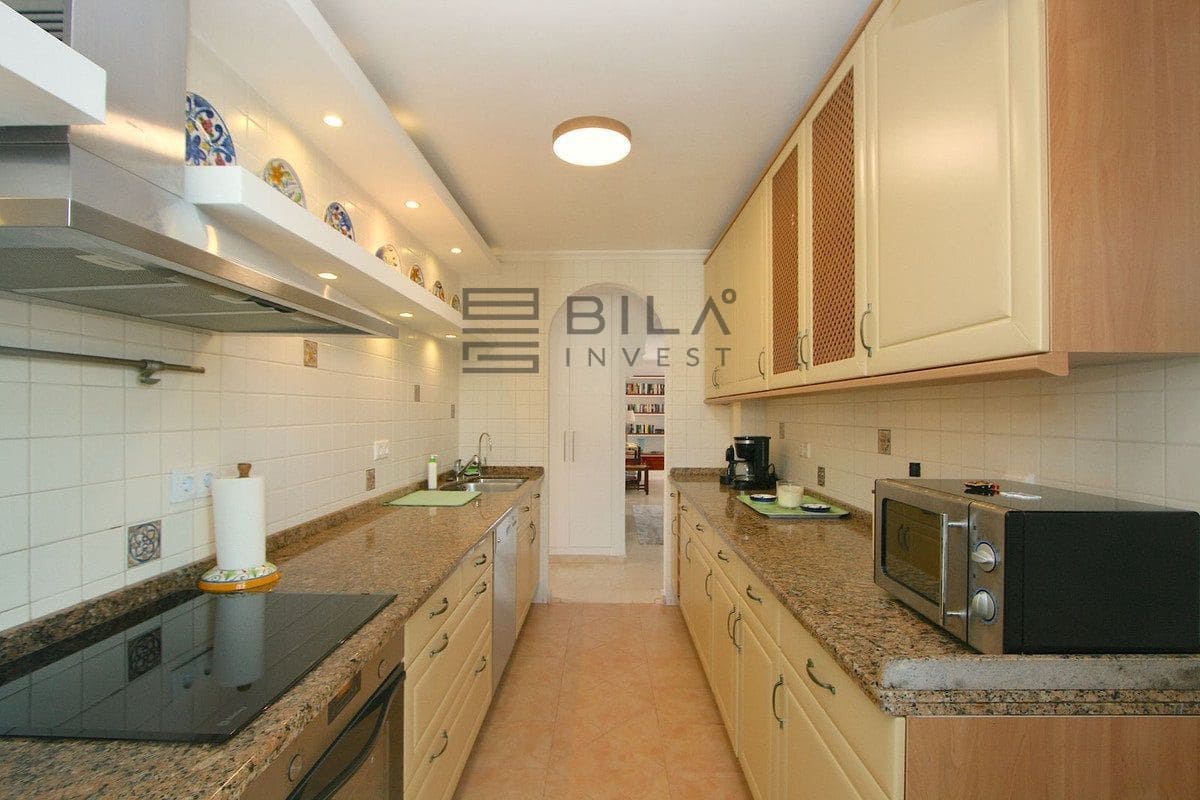 4 soveværelse Penthouse til salg i Fuengirola med swimmingpool - € 1.300.000 (Ref: 9609799)