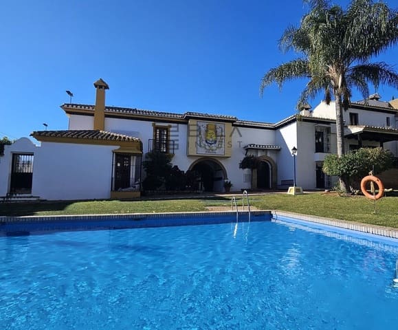 4 Zimmer Penthouse zu verkaufen in Centro ciudad, Fuengirola mit Pool - 1.300.000 € (Ref: 9609799)