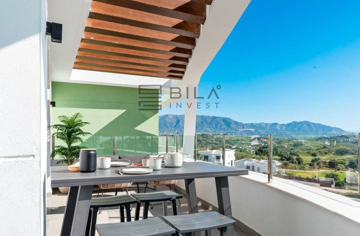 3 sypialnia Penthouse na sprzedaż w La Cala de Mijas z basenem - 660 000 € (Ref: 9609800)