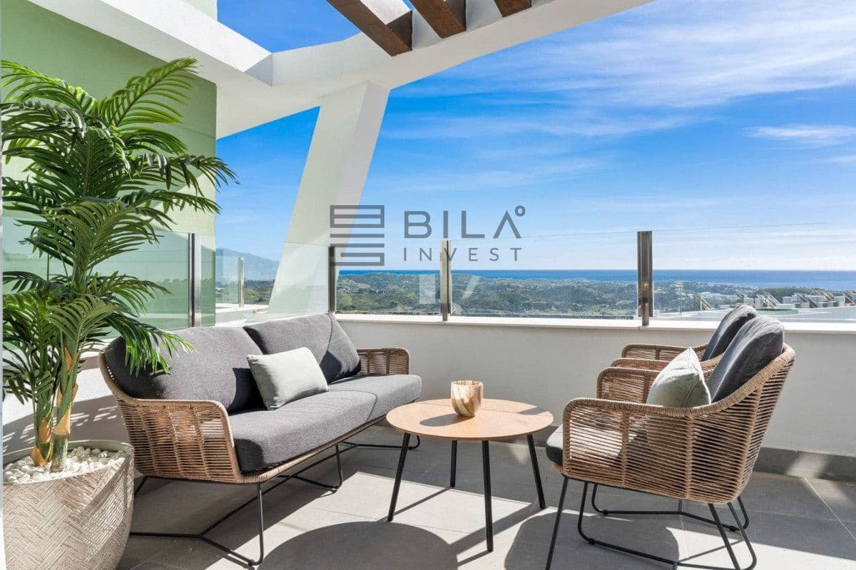 3 sypialnia Penthouse na sprzedaż w La Cala de Mijas z basenem - 660 000 € (Ref: 9609800)