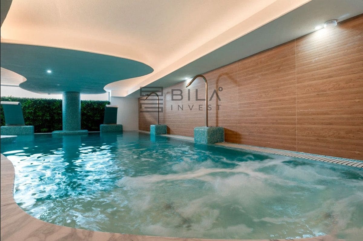 3 sypialnia Penthouse na sprzedaż w La Cala de Mijas z basenem - 660 000 € (Ref: 9609800)