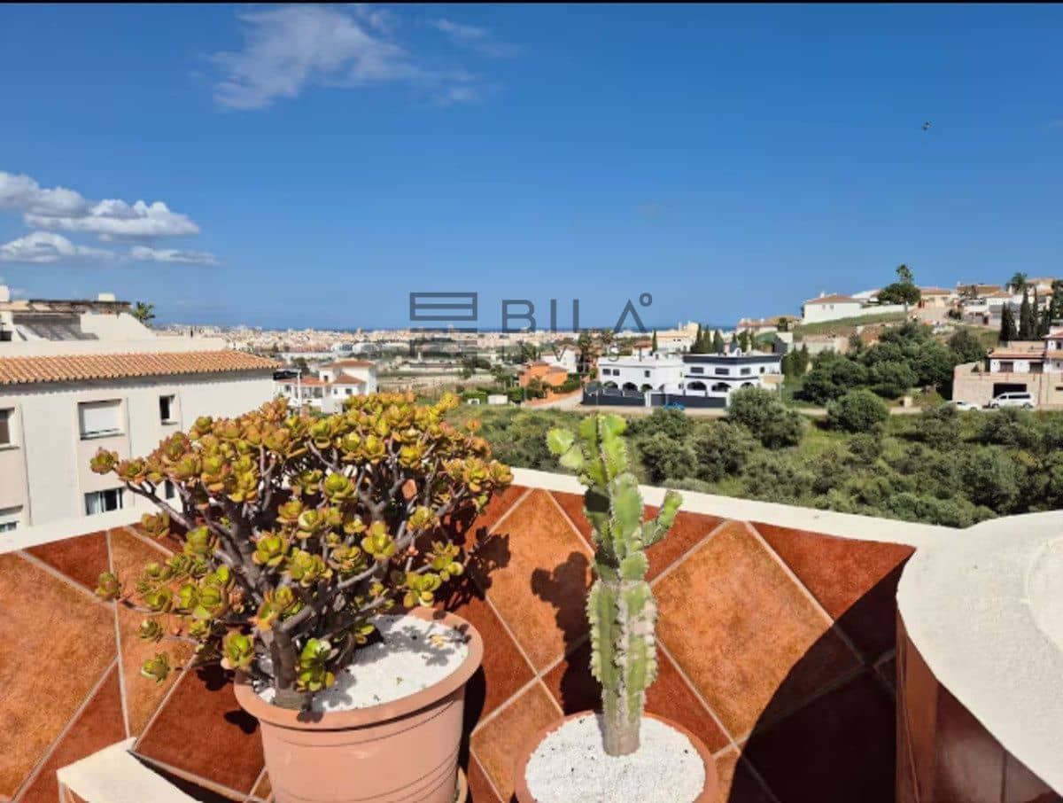 2 makuuhuone Asunto myytävänä paikassa Cerro del Aguila mukana uima-altaan 
autotalli - 349 000 € (Ref: 9609801)