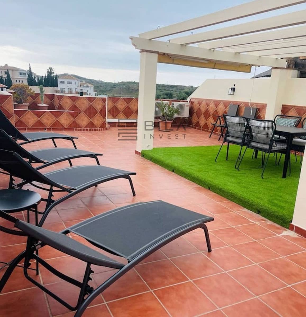 2 makuuhuone Asunto myytävänä paikassa Cerro del Aguila mukana uima-altaan 
autotalli - 349 000 € (Ref: 9609801)