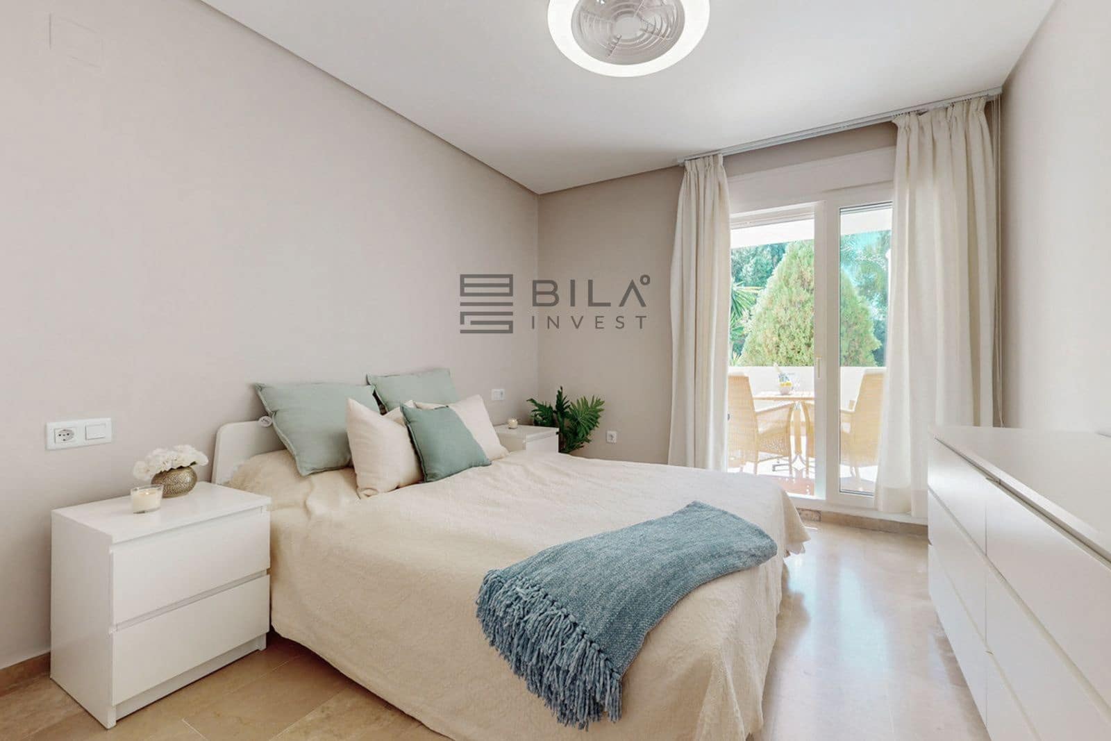 3 makuuhuone Asunto myytävänä paikassa Torrequebrada mukana uima-altaan 
autotalli - 449 000 € (Ref: 9609804)