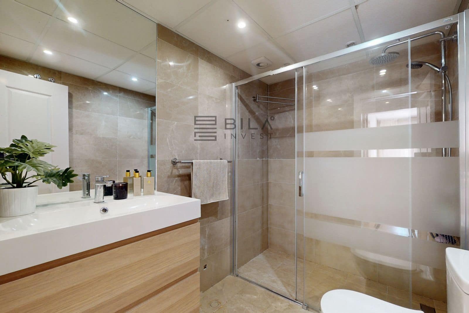 3 makuuhuone Asunto myytävänä paikassa Torrequebrada mukana uima-altaan 
autotalli - 449 000 € (Ref: 9609804)