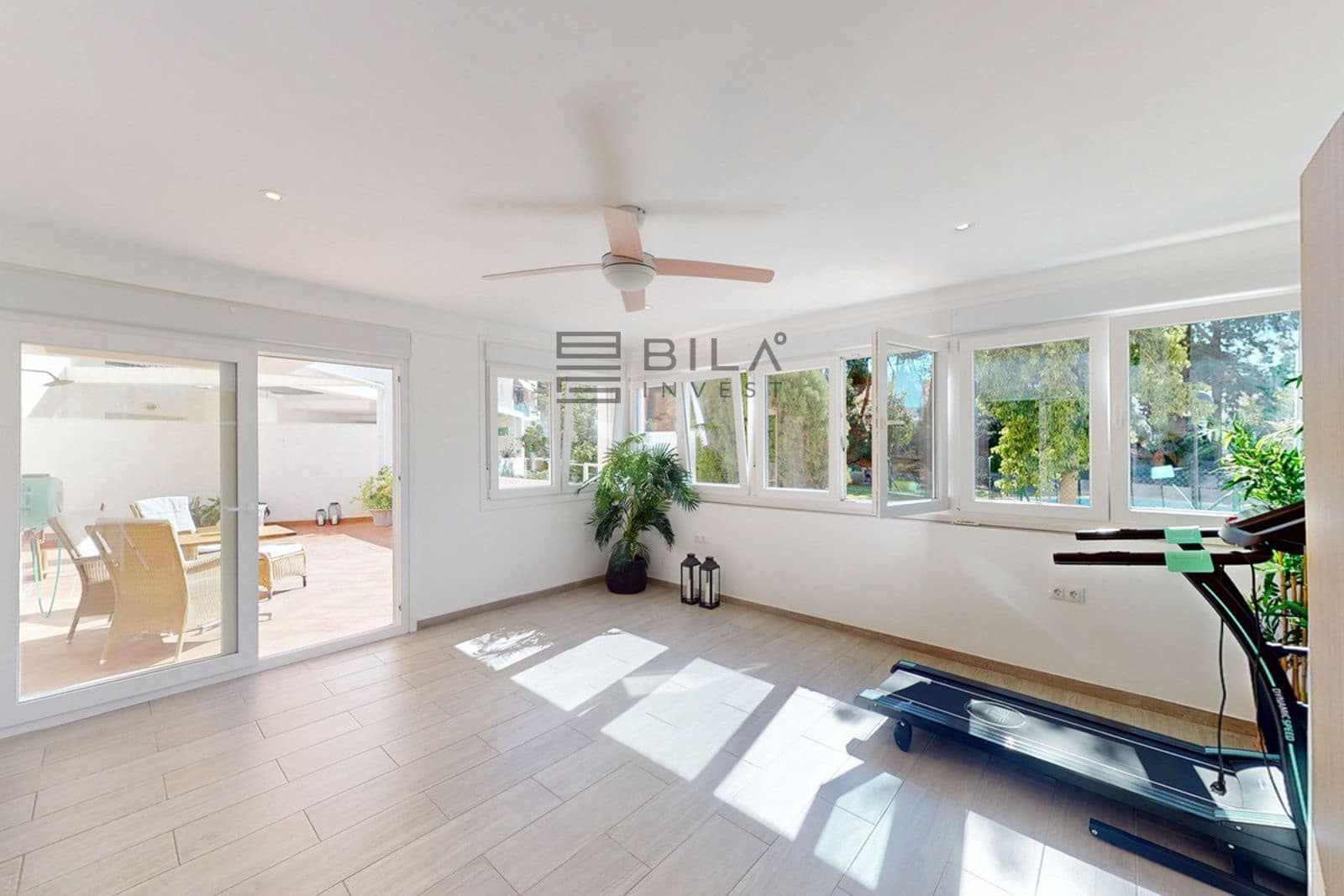 3 makuuhuone Asunto myytävänä paikassa Torrequebrada mukana uima-altaan 
autotalli - 449 000 € (Ref: 9609804)