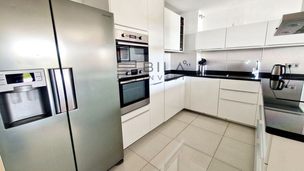 2 soveværelse Lejlighed til salg i Carvajal med swimmingpool garage - € 395.000 (Ref: 9609805)