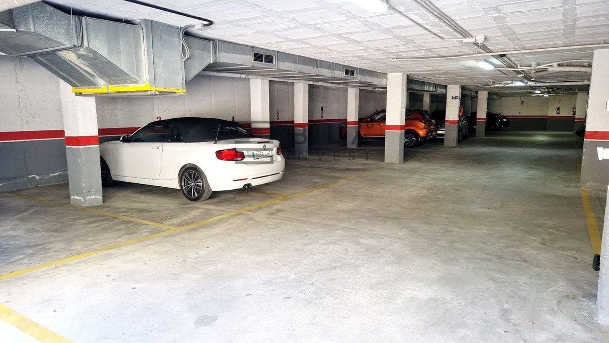 2 soveværelse Lejlighed til salg i Carvajal med swimmingpool garage - € 395.000 (Ref: 9609805)