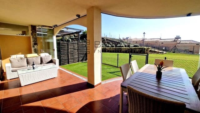 2 soveværelse Lejlighed til salg i Carvajal, Fuengirola med swimmingpool garage - € 395.000 (Ref: 9609805)