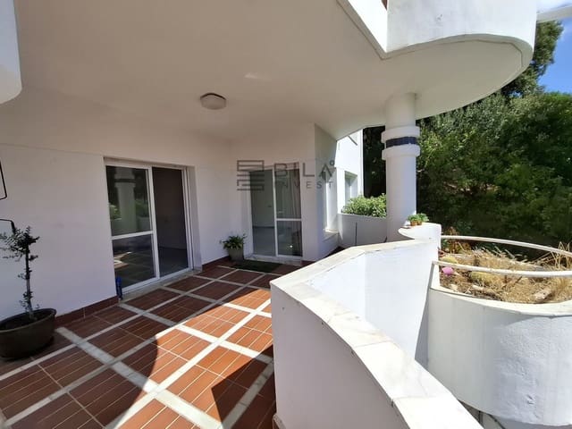 Piso de 3 habitaciones en Río Real, Marbella en venta con piscina garaje - 525.000 € (Ref: 9609808)