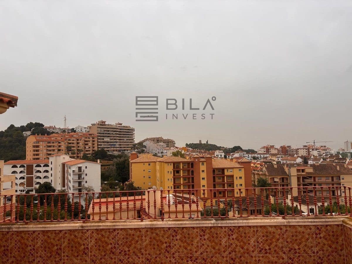 2 soveværelse Penthouse til salg i Fuengirola med swimmingpool - € 319.000 (Ref: 9609810)