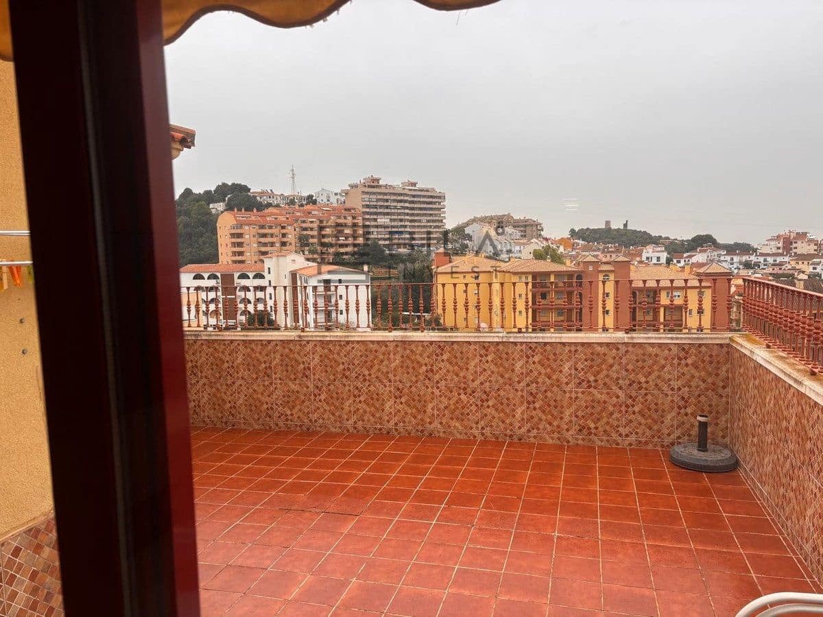 2 soveværelse Penthouse til salg i Fuengirola med swimmingpool - € 319.000 (Ref: 9609810)