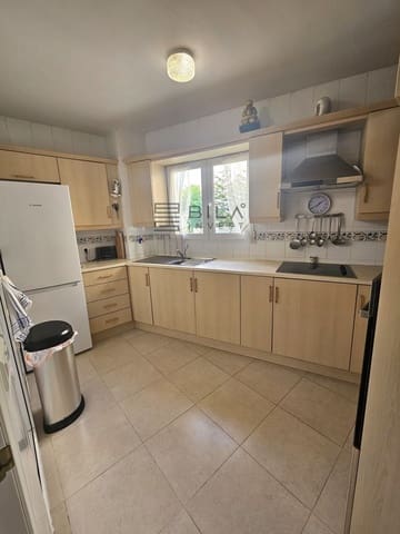 2 makuuhuone Asunto myytävänä paikassa Calahonda, Mijas mukana uima-altaan 
autotalli - 287 500 € (Ref: 9609811)