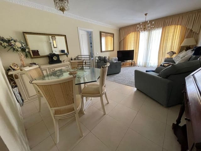 2 makuuhuone Asunto myytävänä paikassa Calahonda, Mijas mukana uima-altaan 
autotalli - 287 500 € (Ref: 9609811)