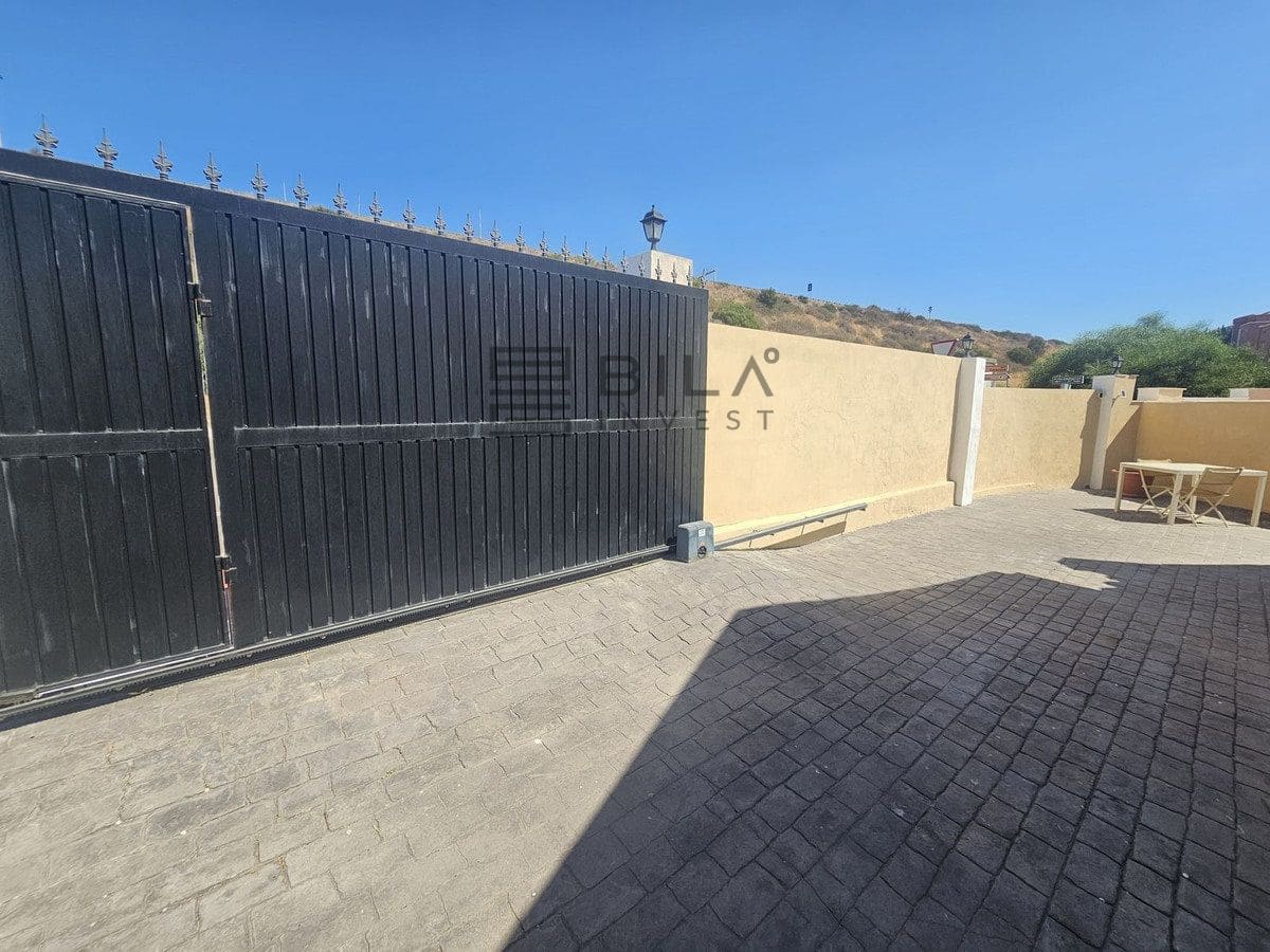 4 chambre Maison de Ville à vendre à Riviera del Sol avec piscine - 469 500 € (Ref: 9609812)