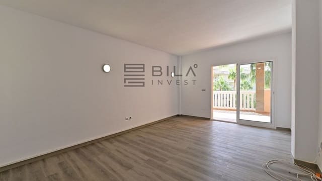 2 bedroom Flat for sale in El Higuerón, Fuengirola with pool garage - € 399,000 (Ref: 9609813)
